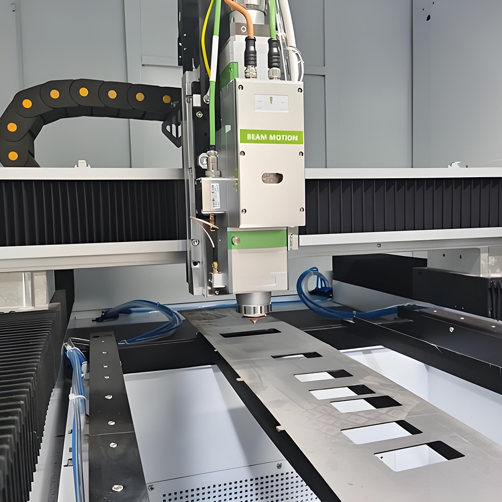 Plate laser cutting machine
